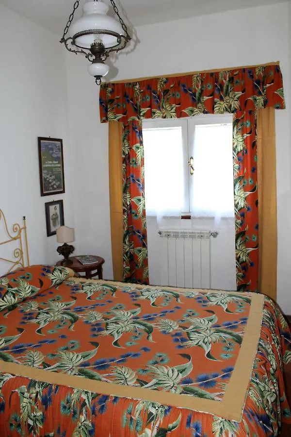 Villa La Sirena Luciano 0*,  Italy